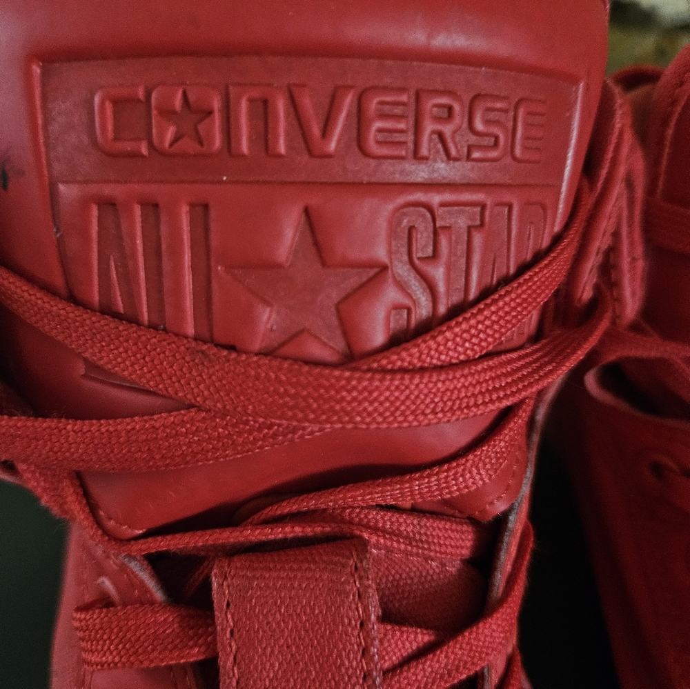 CONVERSE SIZE 11.5 MENS